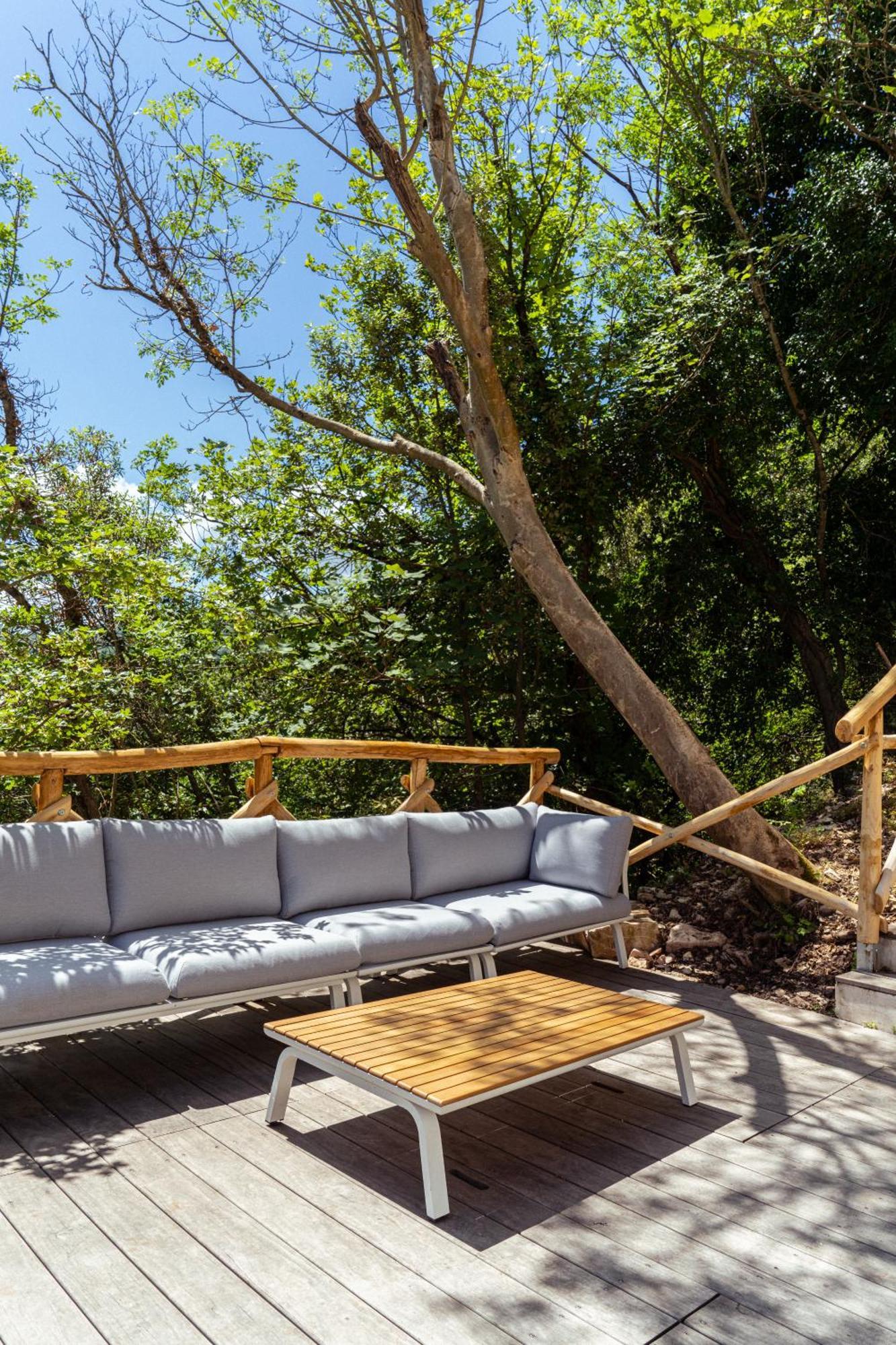 La Forestale Luxury Ecolodge Piano Terra- Appt Acqualagna Exterior foto