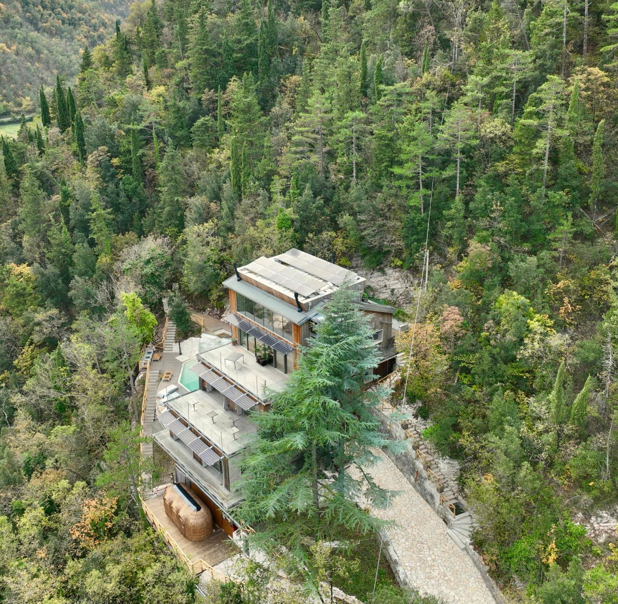 La Forestale Luxury Ecolodge Piano Terra- Appt Acqualagna Exterior foto