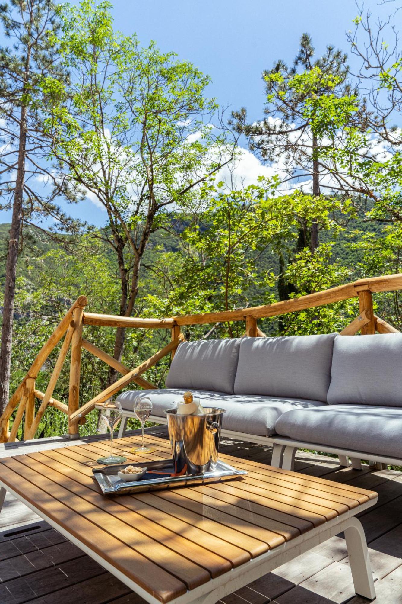 La Forestale Luxury Ecolodge Piano Terra- Appt Acqualagna Exterior foto