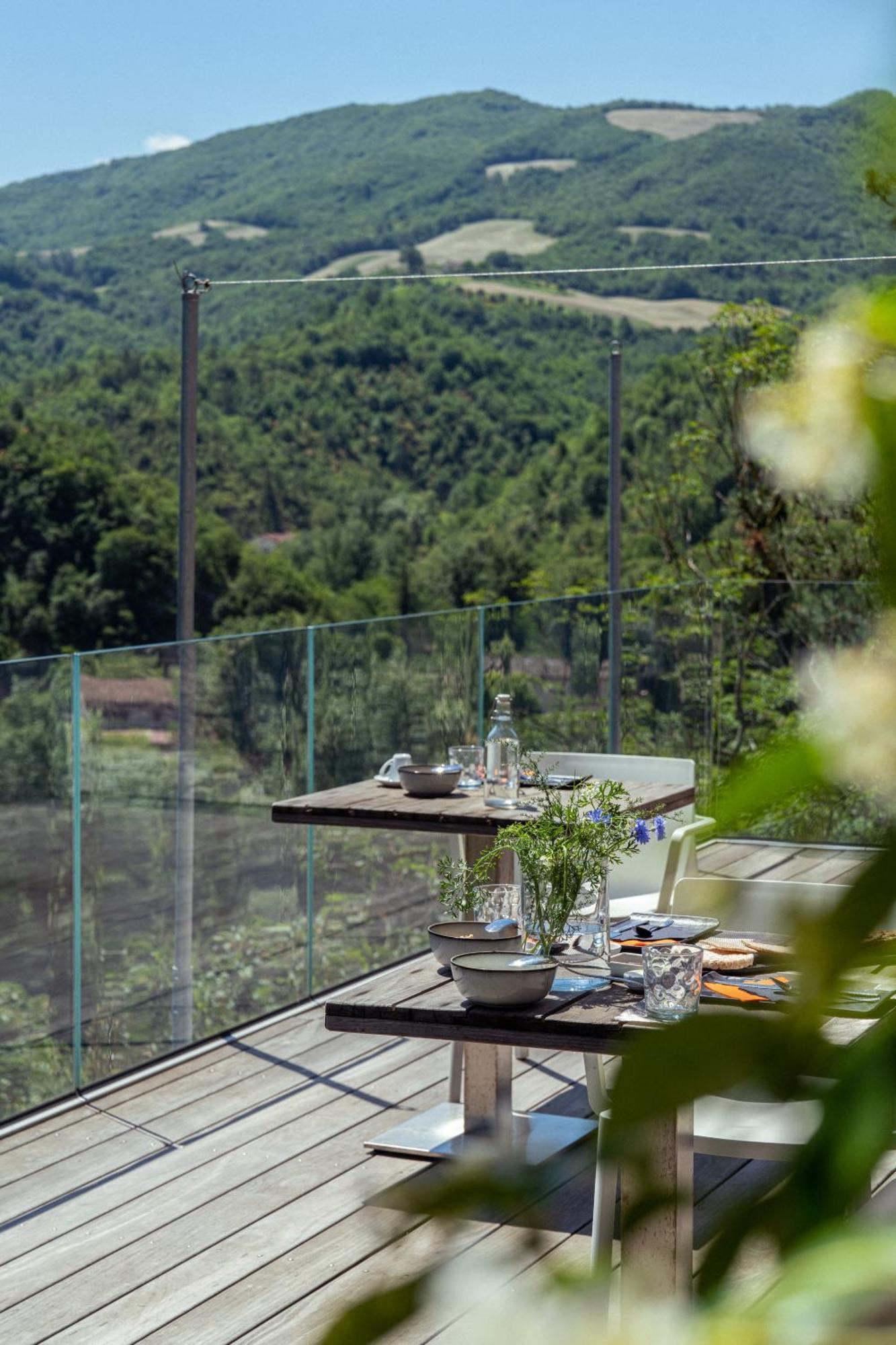 La Forestale Luxury Ecolodge Piano Terra- Appt Acqualagna Exterior foto
